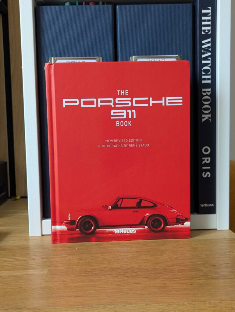 THE PORSCHE 911 BOOK new revised edition photographs by René STAUD