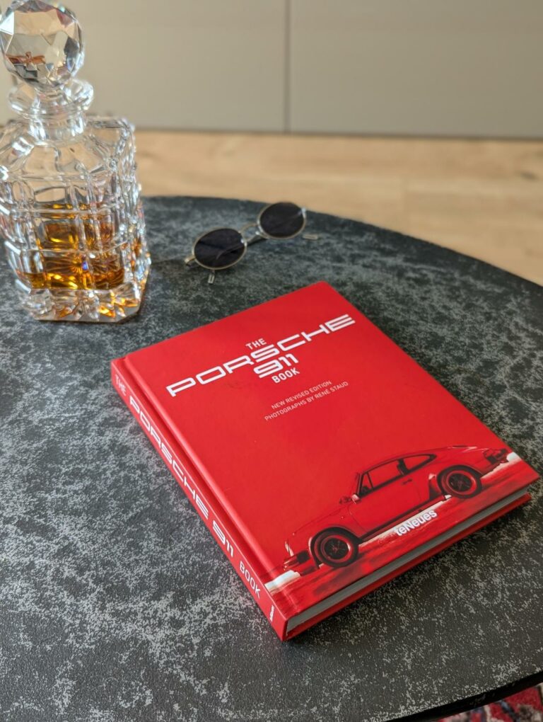 THE PORSCHE 911 book Édition révisée